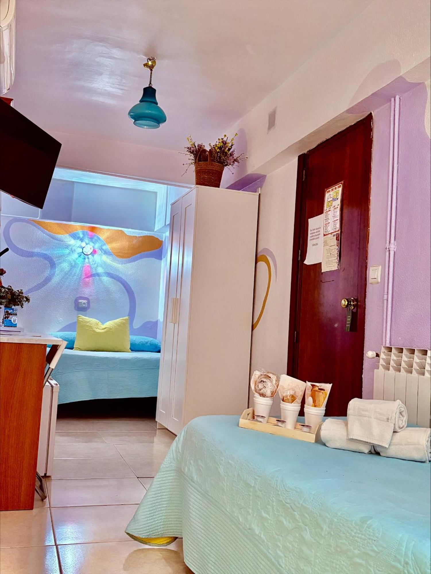 Hostal La Rosa Caceres Ngoại thất bức ảnh